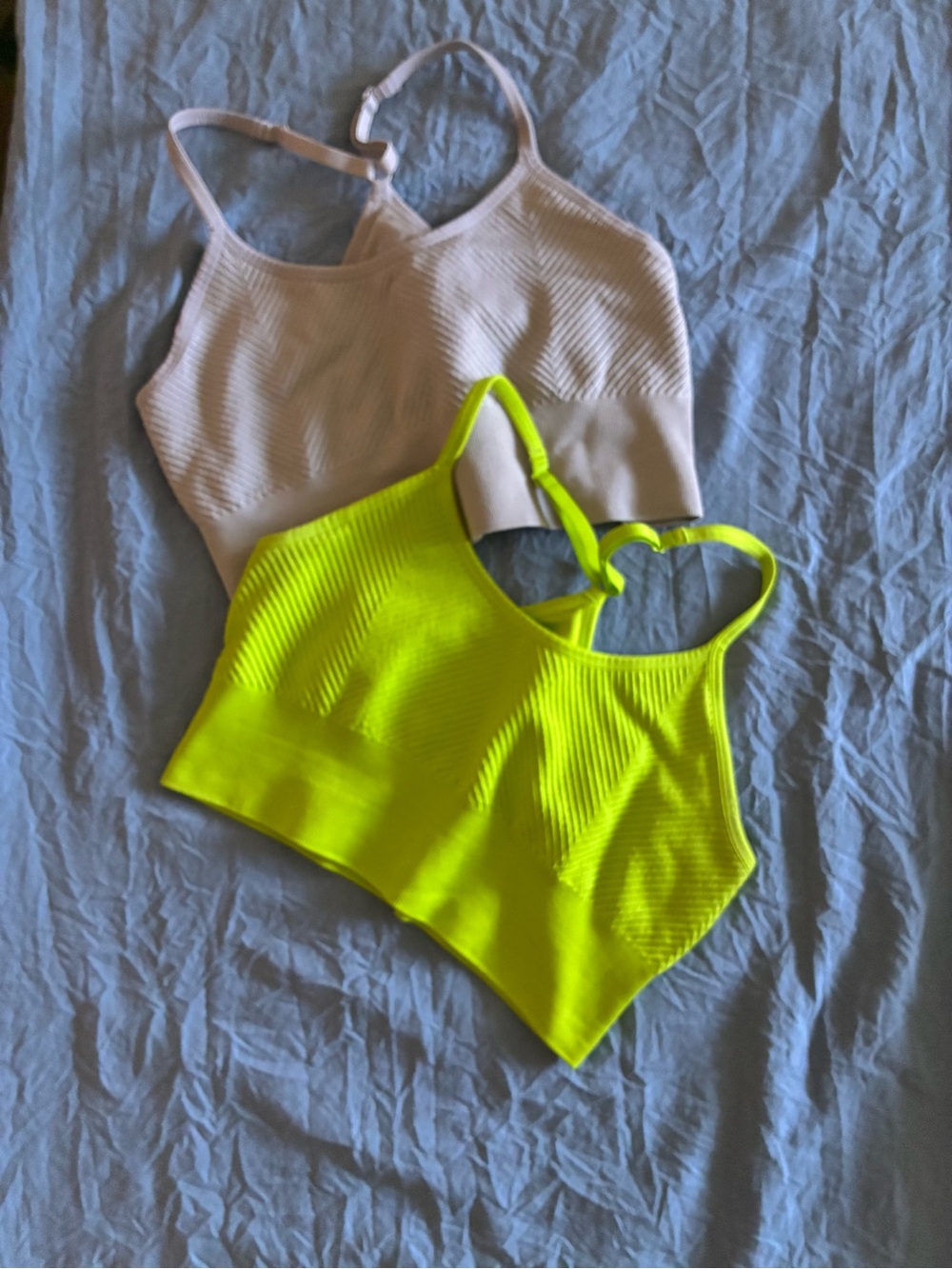 2 Seamless Sports Bra – Neon Yellow & Nude